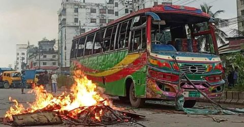 ঢাকা-নারায়ণগঞ্জ লিংক রোডে বাসের ধাক্কায় নিহত ১